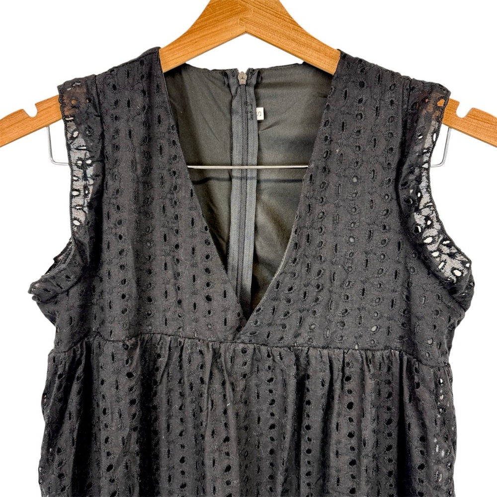 New black eyelet v-neck dress romper with shorts underneath size Small - Picture 6 of 16